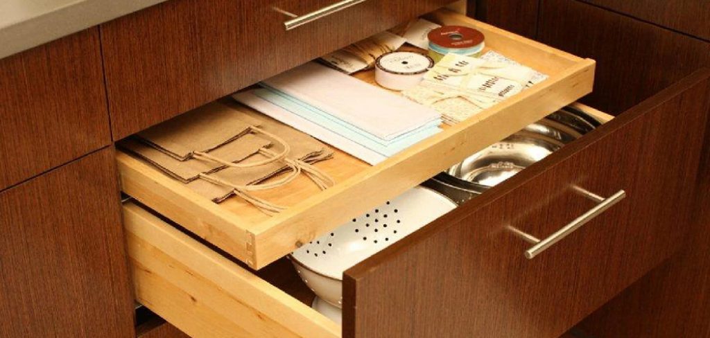 How to Clean Wood Drawers