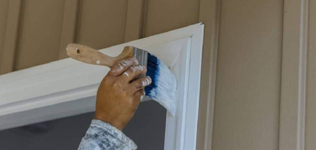 How to Paint Wood Molding