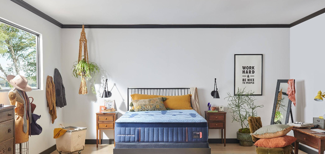How to Reupholster a Headboard With Wood Frame
