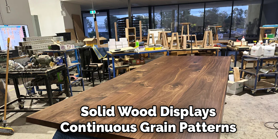 Solid Wood Displays
Continuous Grain Patterns