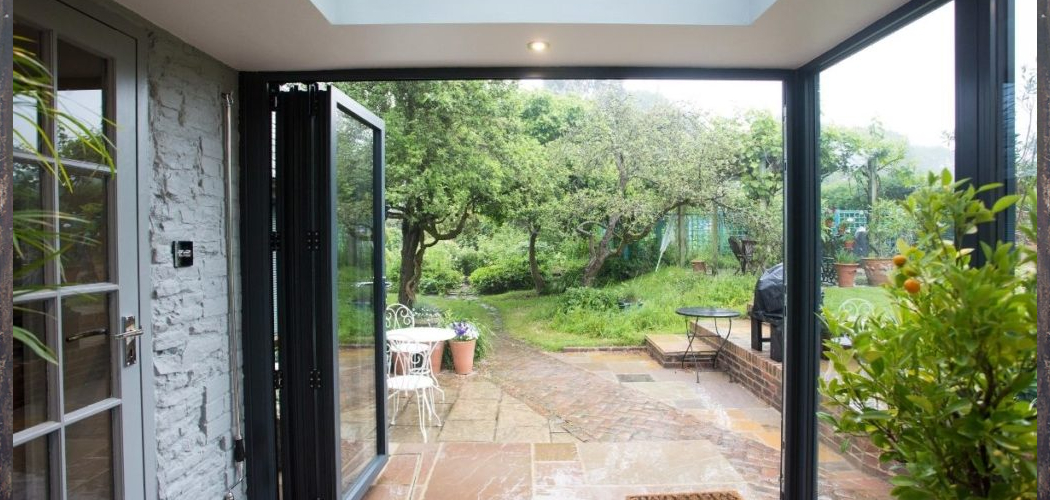 How to Remove a Bifold Door